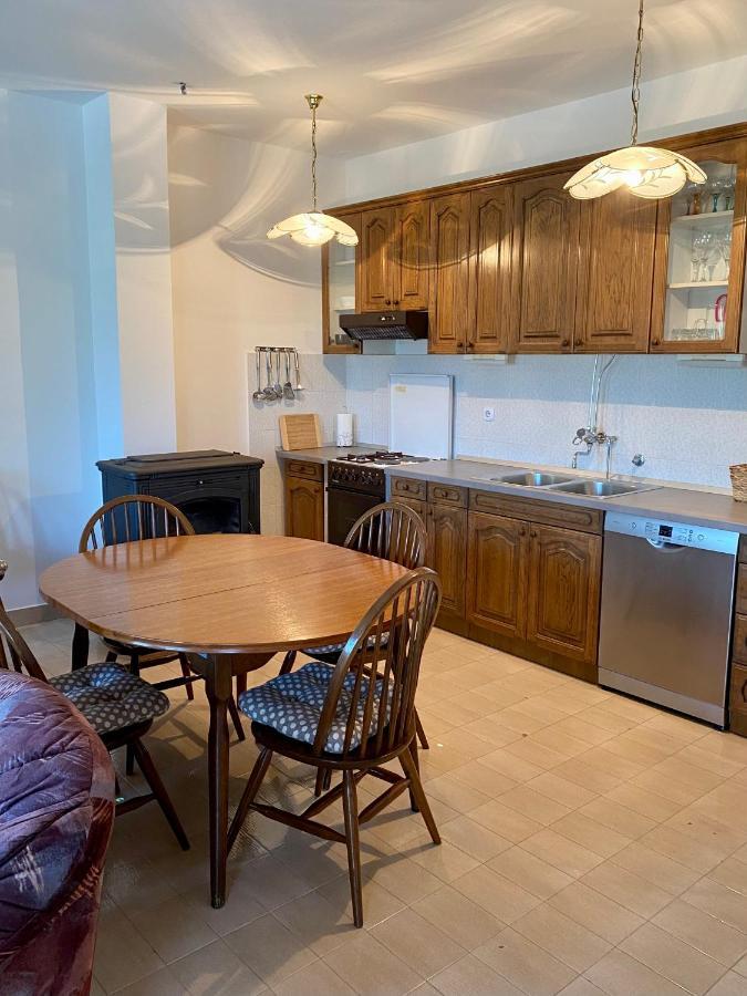 Apartmani Luka Zrnovo 외부 사진